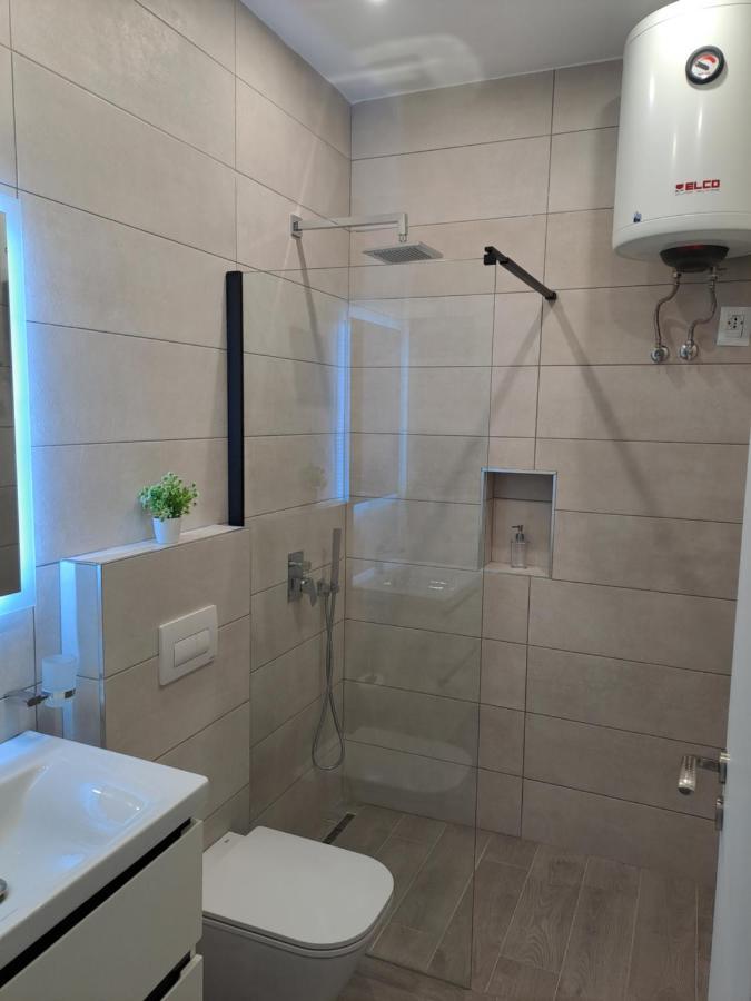 Solar Rooms And Apartments 히마레 외부 사진